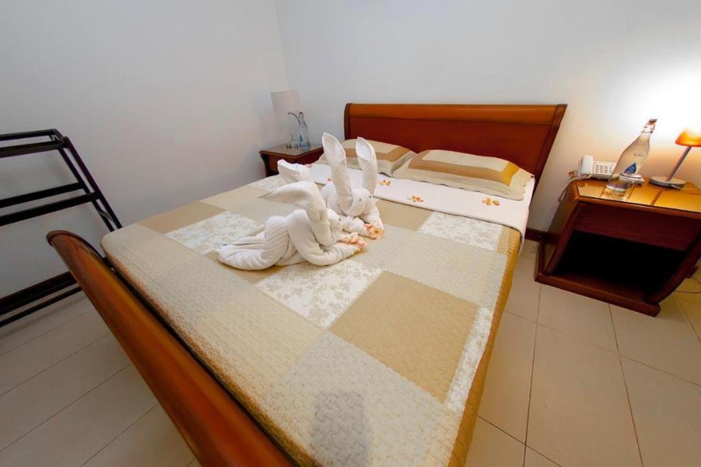 Hotel Villa Viana Marawila Dış mekan fotoğraf
