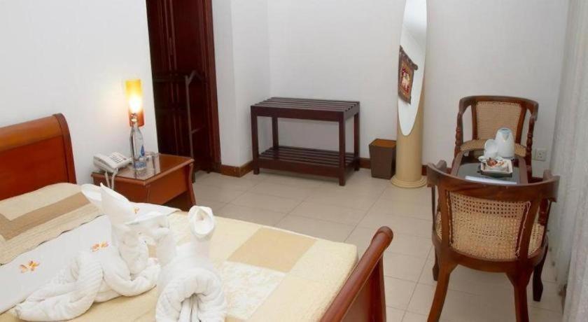 Hotel Villa Viana Marawila Dış mekan fotoğraf